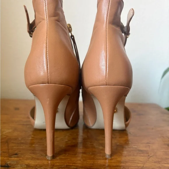 Vero Cuoio Tan Leather Heels - Picture 6 of 6